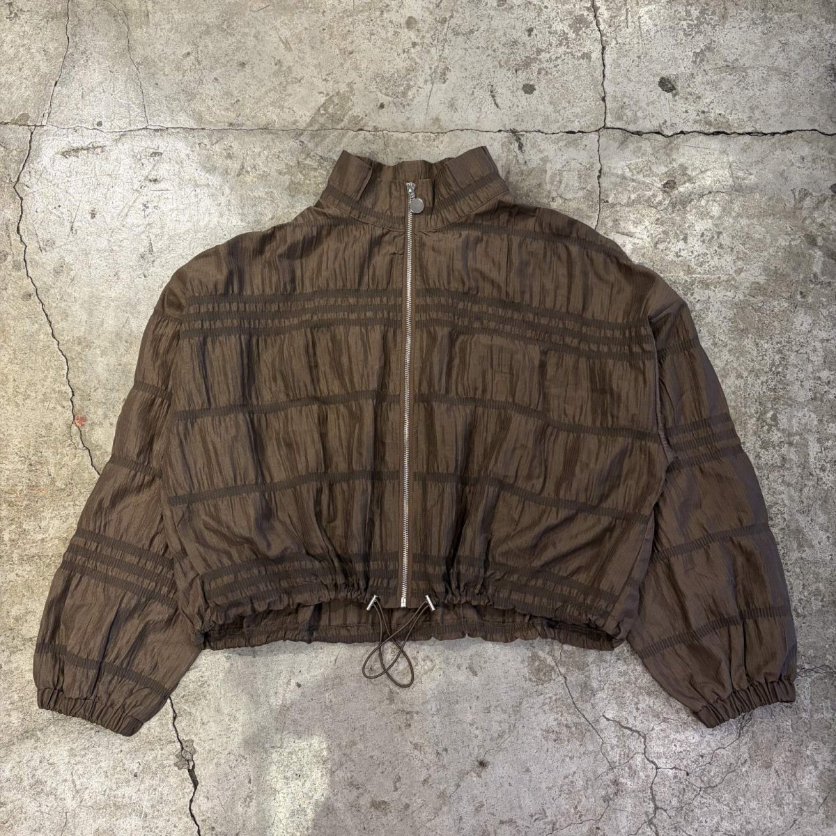 画像1: SHIRRING DESIGN STAND COLLAR CROPPED ZIP UP JACKET / Ladies M (1)