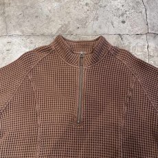 画像8: BROWN COLOR HALF ZIP DESIGN WAFFLE STAND COLLAR L/S TOPS / Ladies XL(2XL) (8)
