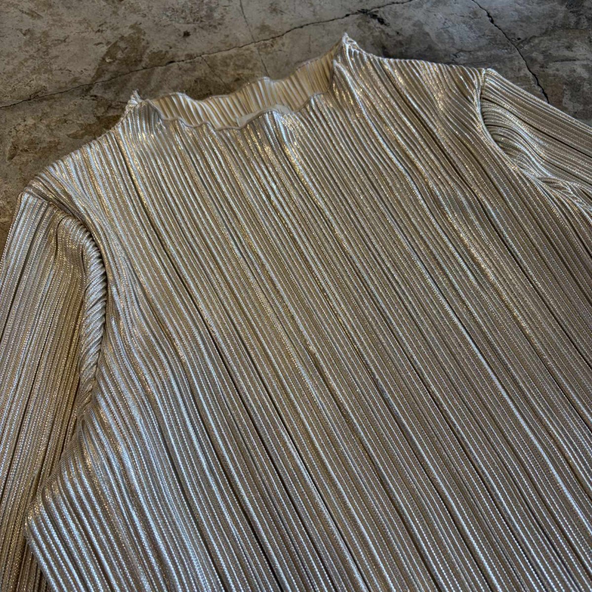 画像3: METALLIC SILVER COLOR DESIGN PLEATS L/S TOPS / Ladies XL(L) (3)