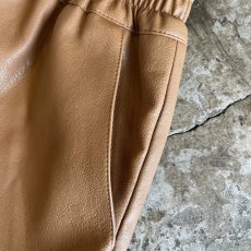 画像6: CAMEL COLOR FAUX LEATHER DESIGN SHORT PANTS / W25~W34(M) (6)