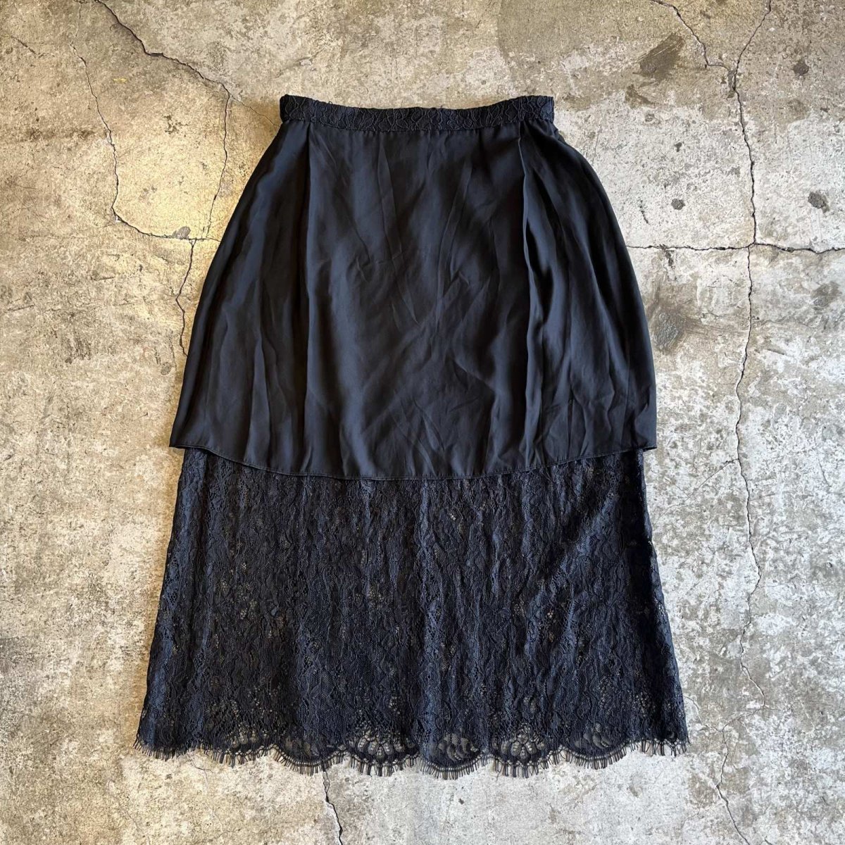 画像3: ALL OVER LACE PATTERN DESIGN SKIRT / W29(8)  (3)