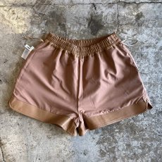 画像3: CAMEL COLOR FAUX LEATHER DESIGN SHORT PANTS / W25~W34(M) (3)