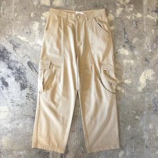 画像1: DESIGN TUCK CARGO STYLE WIDE SILHOUETTE PANTS / W32 (1)