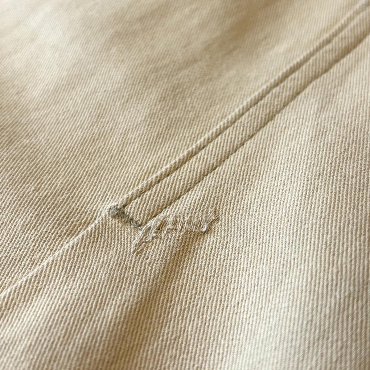 画像11: DESIGN TUCK CARGO STYLE WIDE SILHOUETTE PANTS / W32 (11)