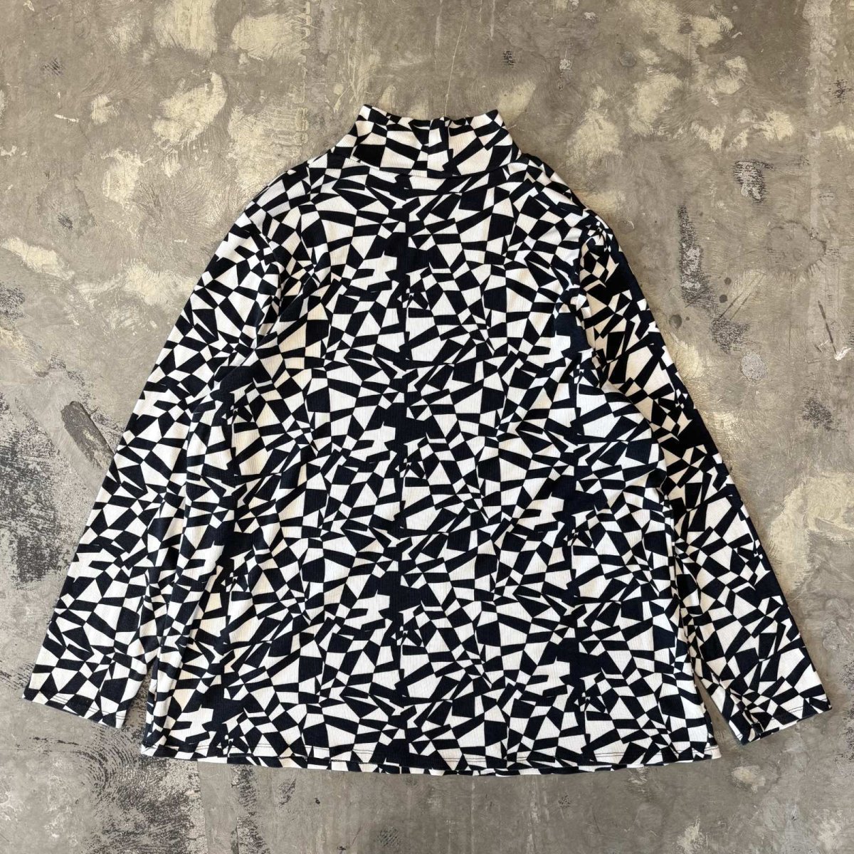 画像2: ALL OVER BICOLOR PATTERN HI-NECK L/S TOPS / Mens XL  (2)