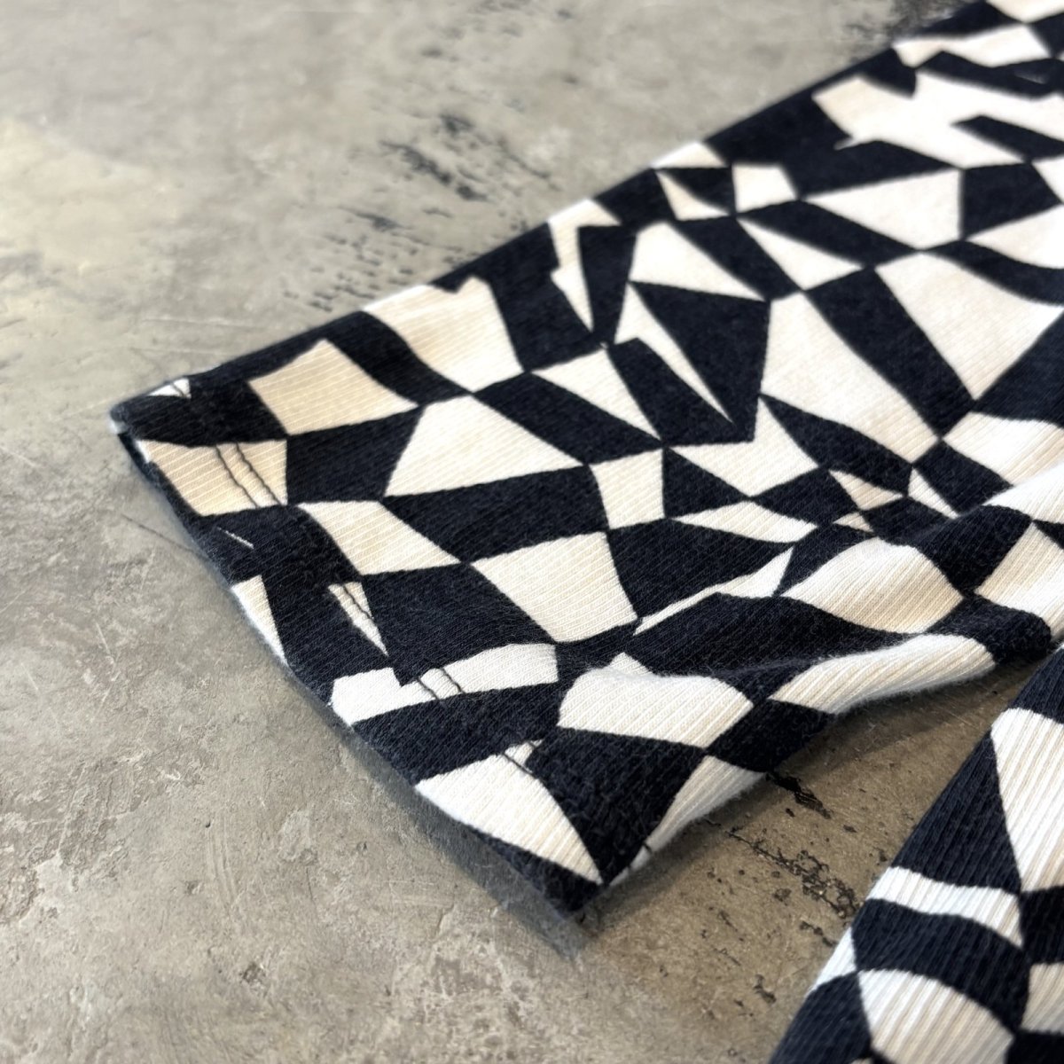 画像7: ALL OVER BICOLOR PATTERN HI-NECK L/S TOPS / Mens XL  (7)