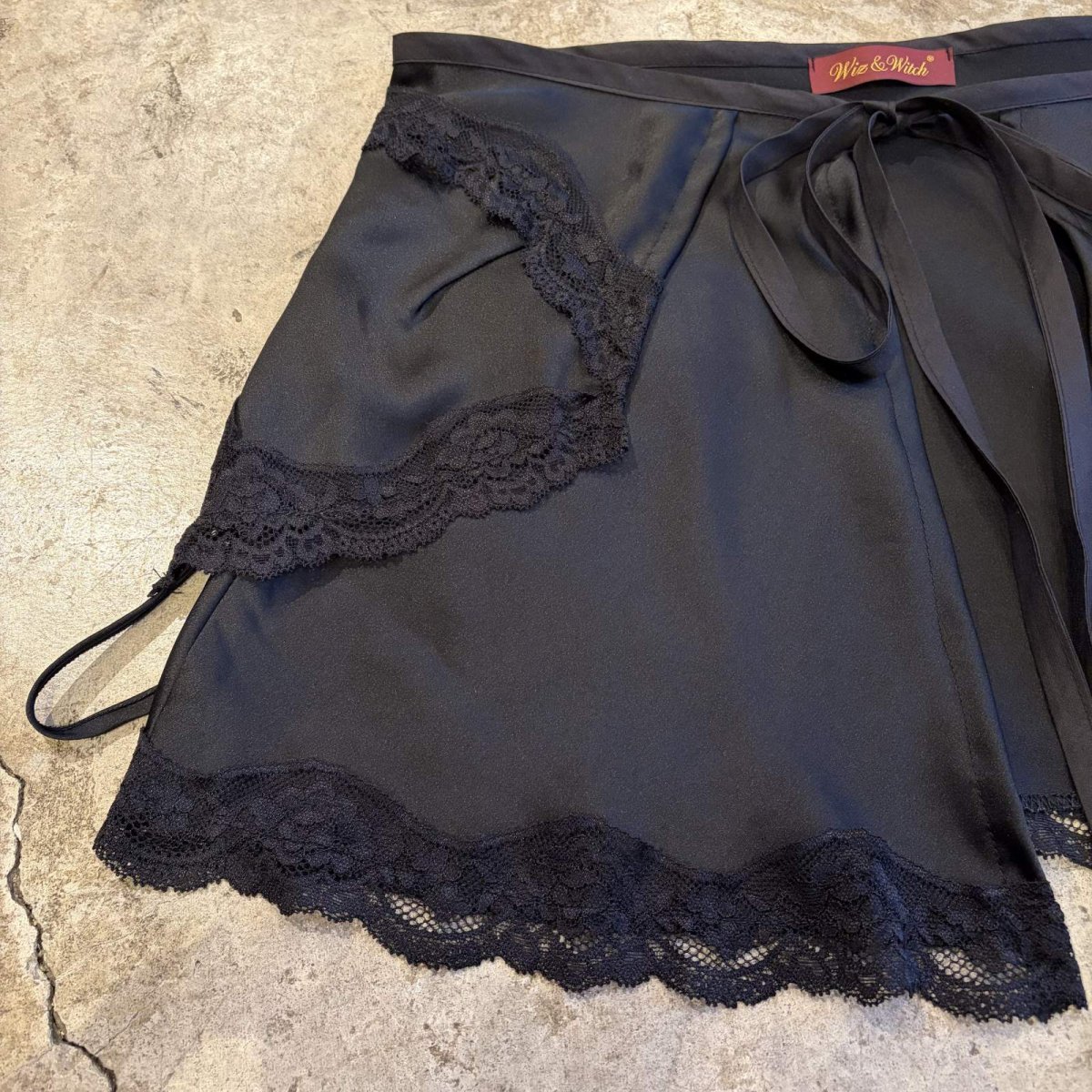 画像4: 【Wiz&Witch】"UNITED" LACE MIX WRAP SKIRT / FREE (4)