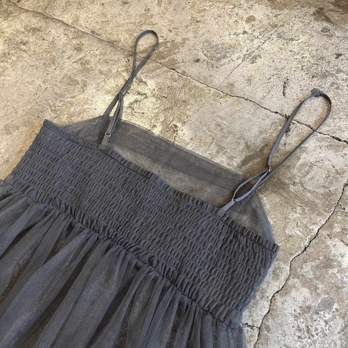 画像10: GREY COLOR GATHER DESIGN TULLE CAMISOLE / Ladies S~M (10)