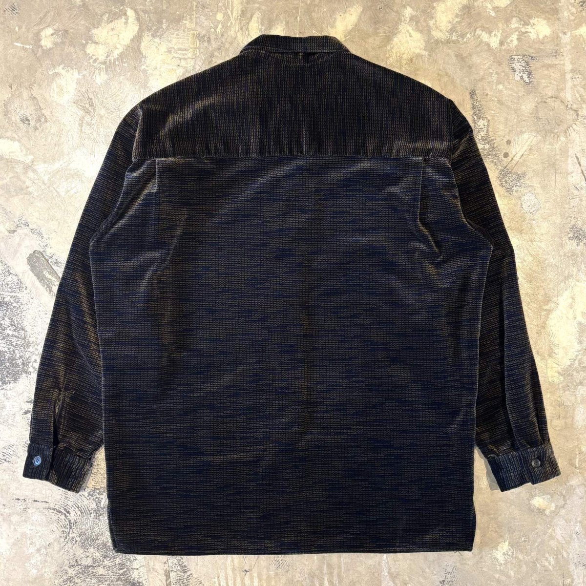 画像2: 90's ALL OVER PATTERN VELOUR L/S SHIRT / Mens L / MADE IN USA (2)