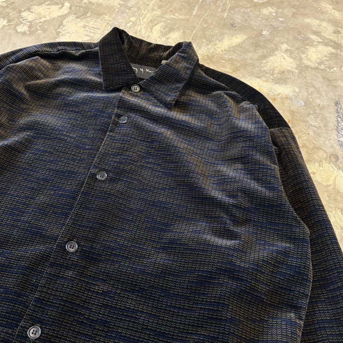 画像4: 90's ALL OVER PATTERN VELOUR L/S SHIRT / Mens L / MADE IN USA (4)
