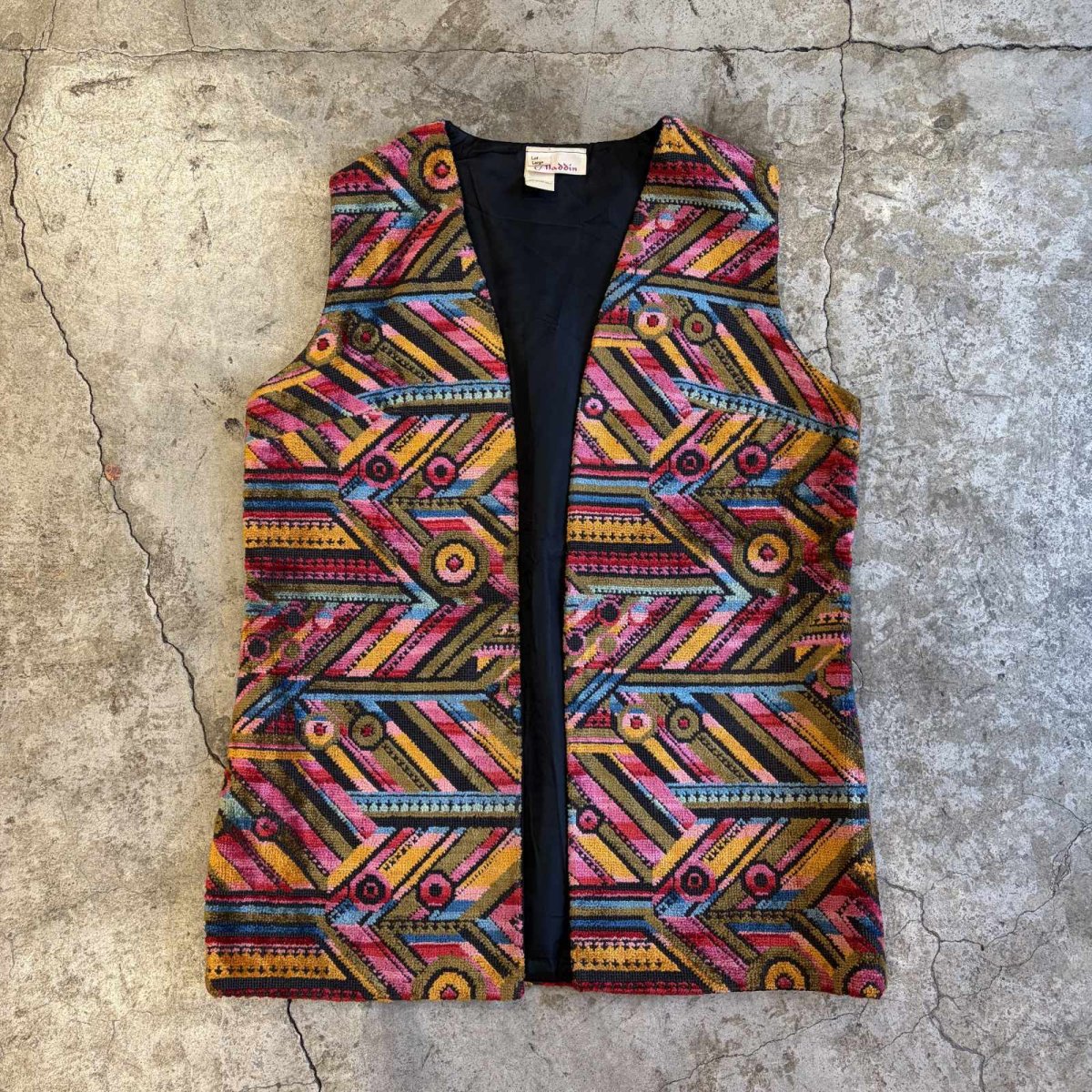 画像1: OLD GEOMETRIC PATTERN TAPESTRY DESIGN VEST / Ladies L (1)