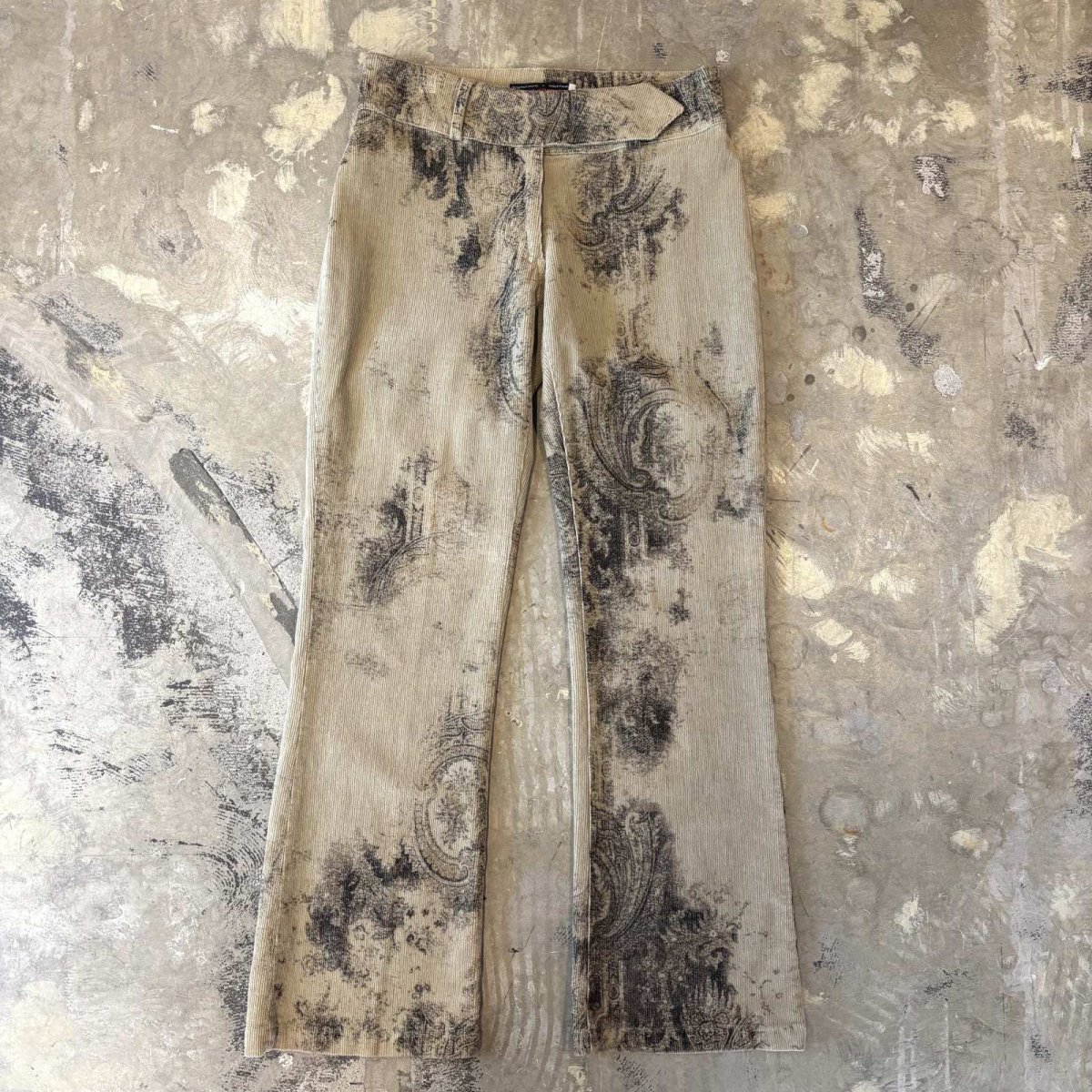 画像1: ART GRAPHIC PATTERN FLARE CORDUROY PANTS / W30 / MADE IN ITALY (1)