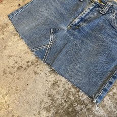 画像4: 60's~70's【Lee】CUT OFF BLUE DENIM SKIRT / W30 (4)