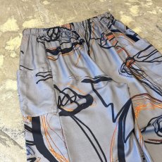画像9: LINE ART PATTERN BALLOON SILHOUETTE PANTS / W30~ (9)