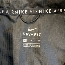 画像12: 【NIKE AIR】BLACK COLOR MESH×NYLON DOCKING DESIGN ZIP UP TOPS / Ladies M  (12)
