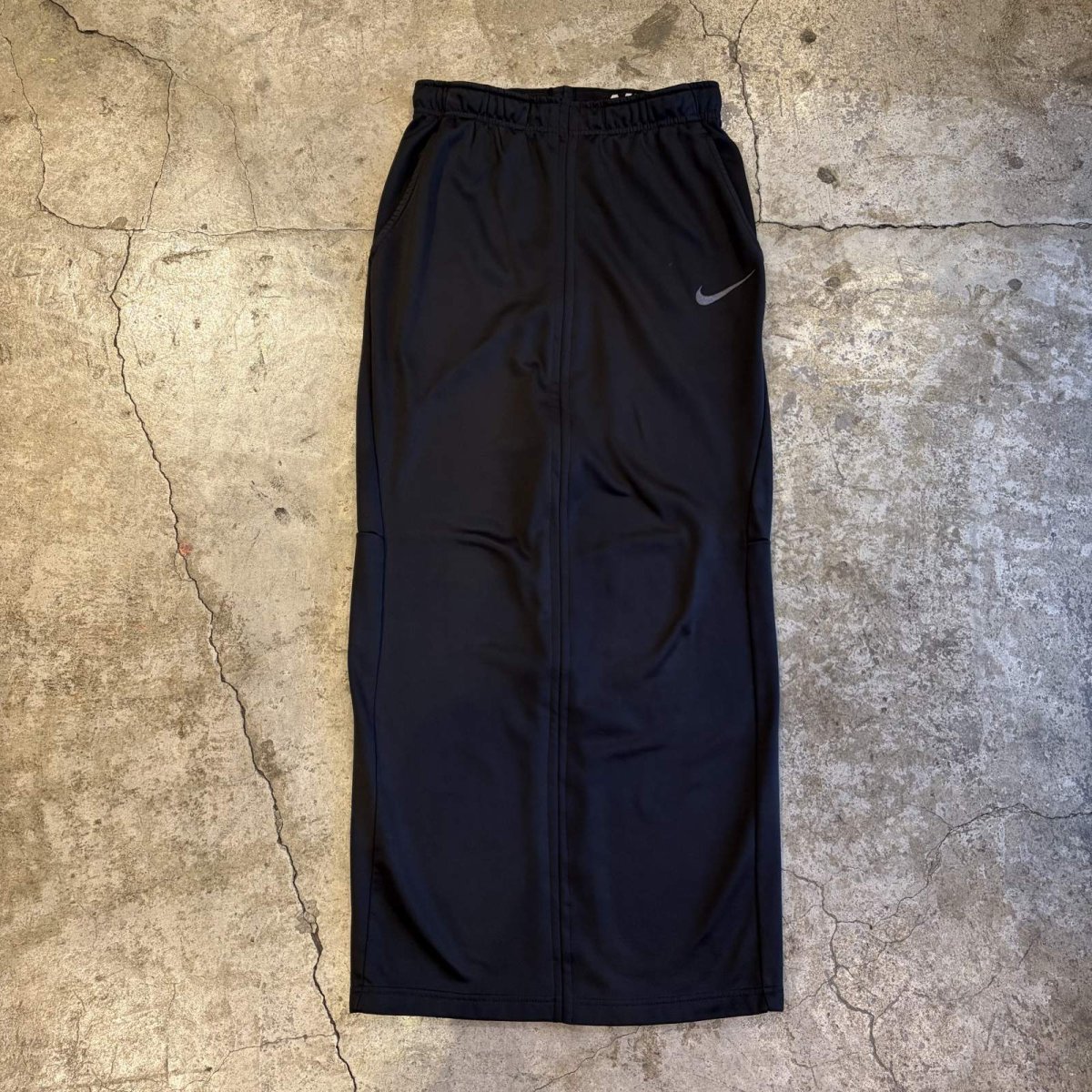 画像1: 【Wiz&Witch】"UNITED" BACK SLIT LONG SPORTY SKIRT / OS (1)