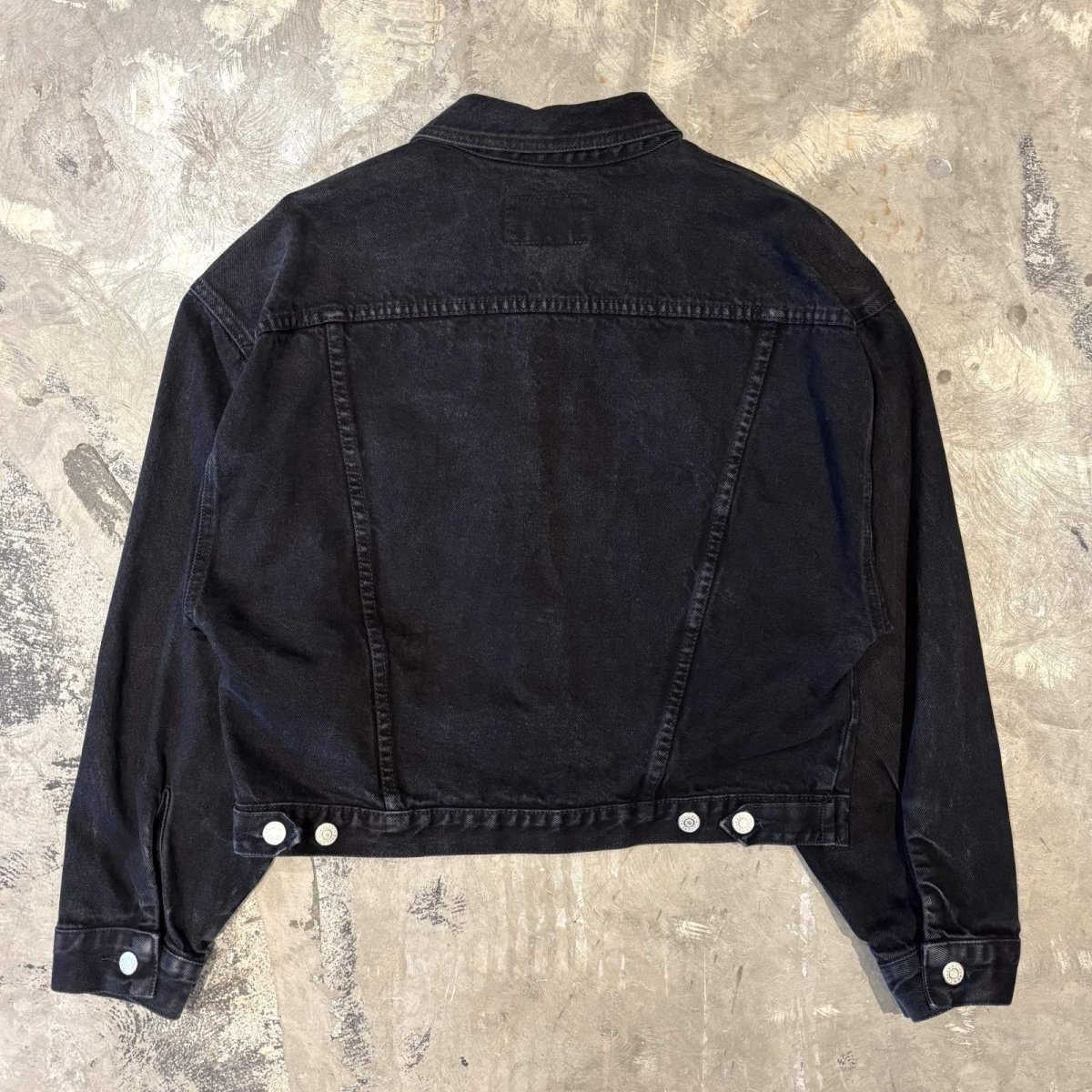 画像2: 80's SHORT LENGTH BLACK DENIM JACKET / Mens L / MADE IN USA (2)