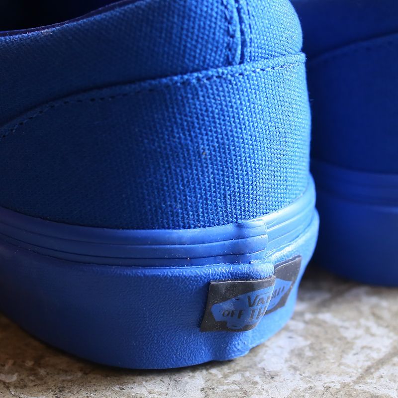 Vans era deals mono blue