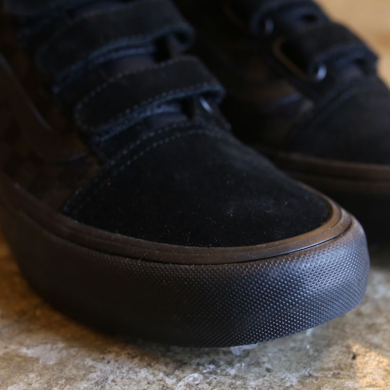VANS OLD SKOOL V PRO ROWAN ZORILLA UNDERLAND ONLINE