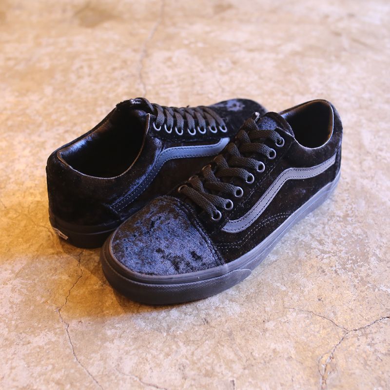 All black hotsell velvet vans