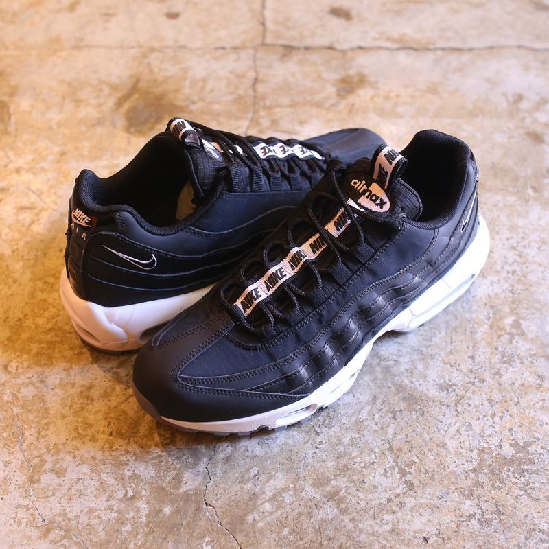 nike 95 se black